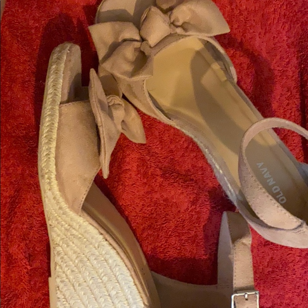 Suede wedges